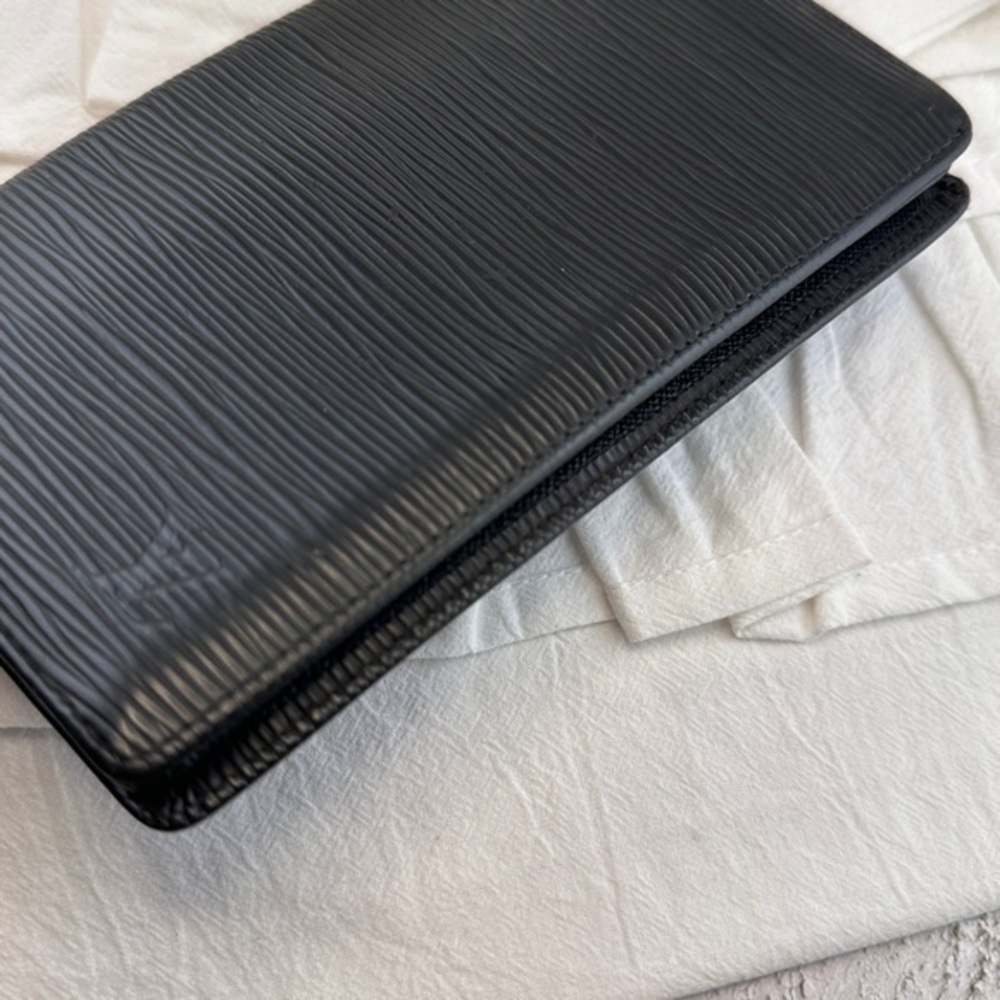 AUTHENTIC Louis Vuitton Monogram Porte Valeurs Checkbook Wallet. Black. - Picture 11 of 16